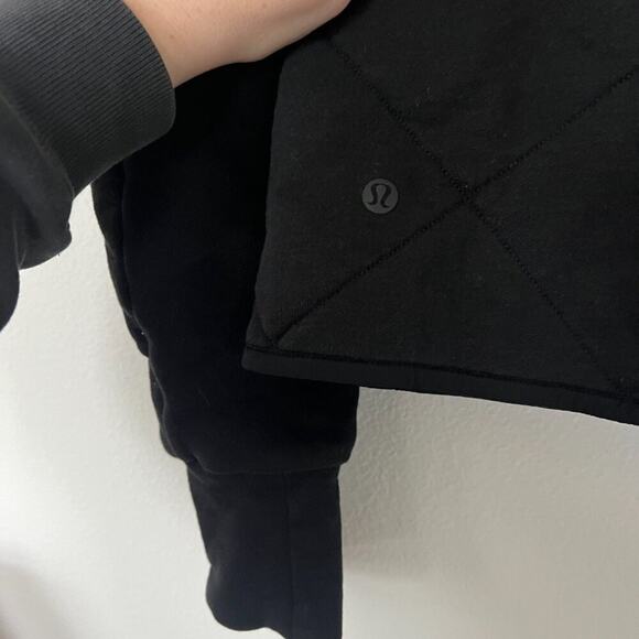 Lululemon Forever Warm Reversible Jacket in Black - Picture 12 of 13